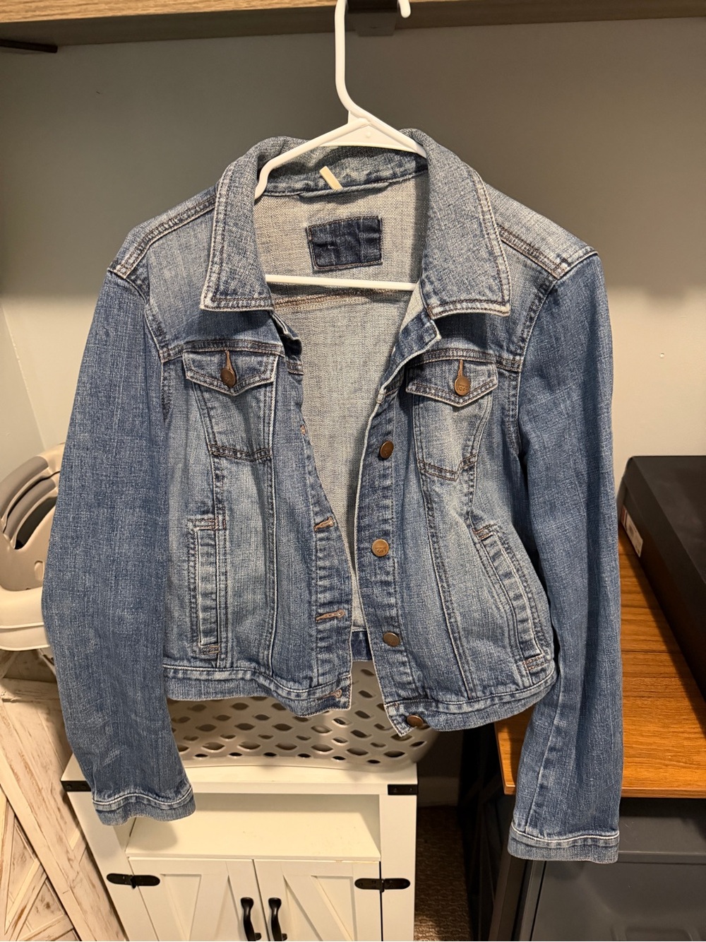 LOFT Light Wash Denim Jacket - Classic Button-Front